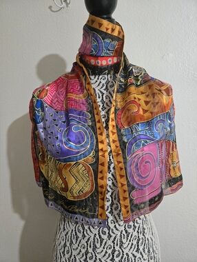 Colorful Abstract Pattern Women's Scarf Jacket Accent
